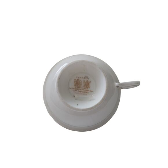 Vintage Paragon Double Warrant Bone China Peach Floral Teacup & Saucer - Picture 6 of 6